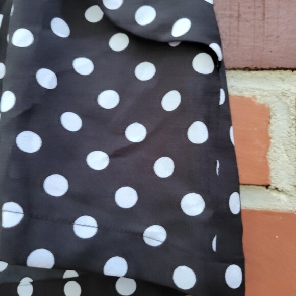 Junior's Black & White Shorts - by Flirtatious - Size 11 - Picture 3 of 5